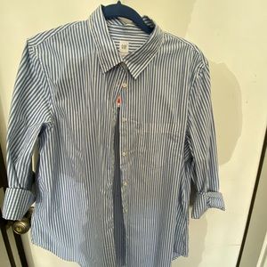 BRAND NEW GAP BUTTON UP TOP